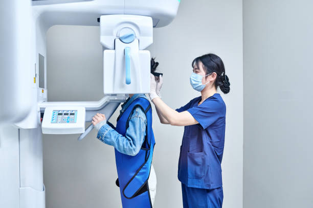 Best Emergency Dental Extractions in Doolittle, TX